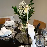 Muckross Luxury Residences Semesterbostad