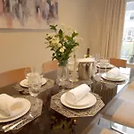 Semesterbostad Muckross Luxury Residences *